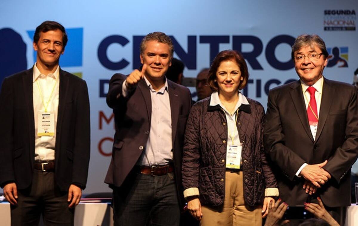 El Centro Democrático realizó su segunda convención donde elige su nuevo directorio y sus precandidatos presidenciables. COLPRENSA