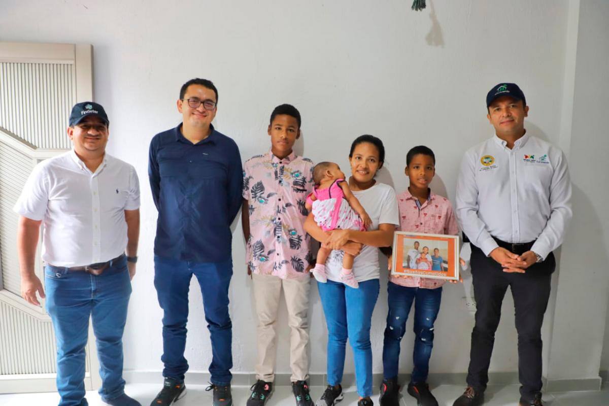 Cuatro barrios de Cartagena se beneficiaron de 873 mejoramientos de viviendas