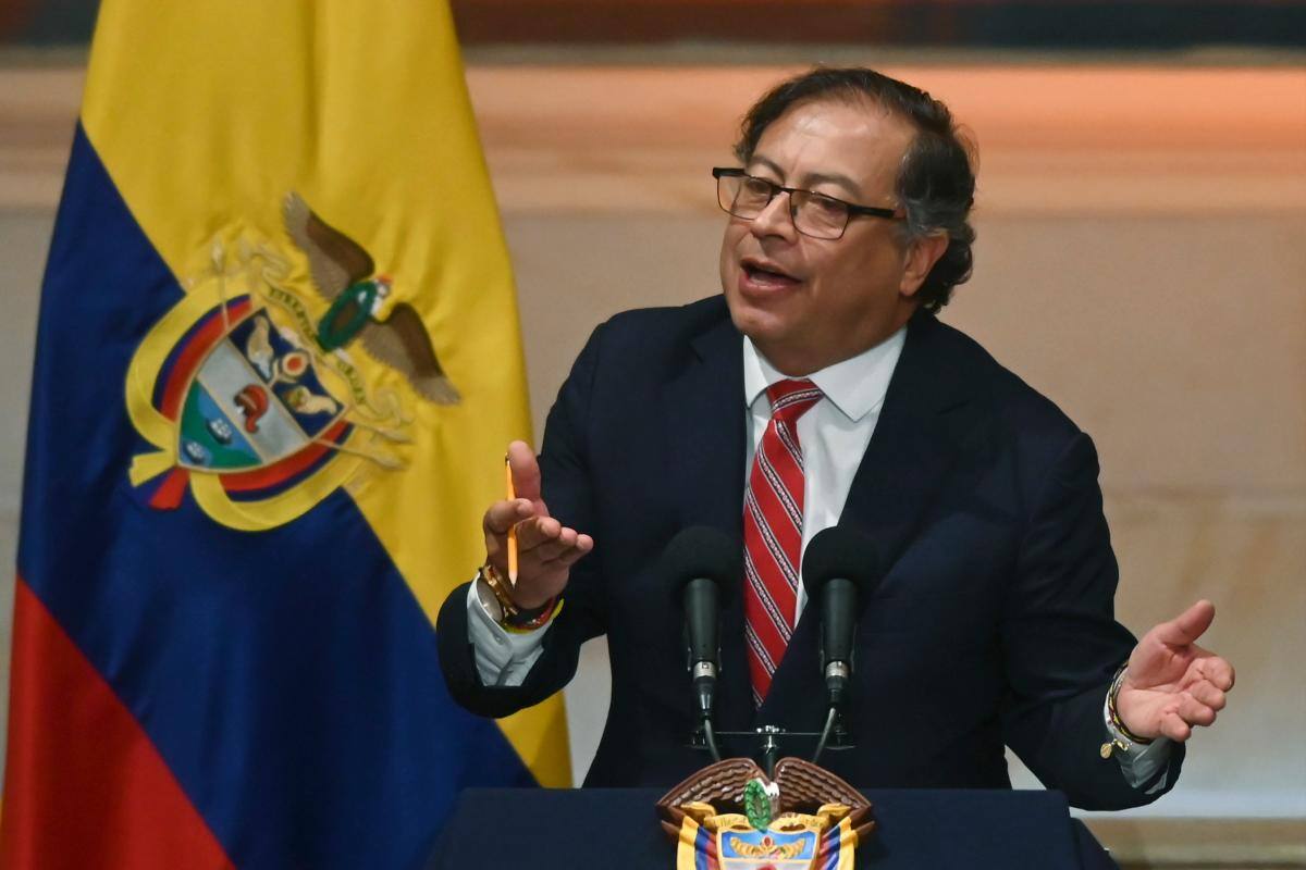 Petro culpa de la situación de Ecuador a la “política antidrogas equivocada” en América