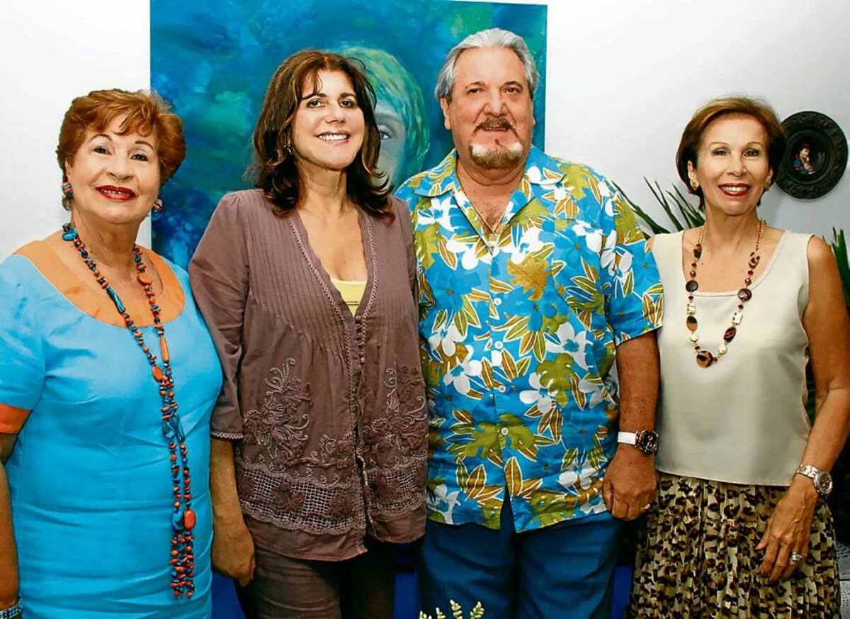 Cecilia Pinzón, Lucy Gómez Revollo, Antonio Paternina De La Espriella y Rosario Pinzón.