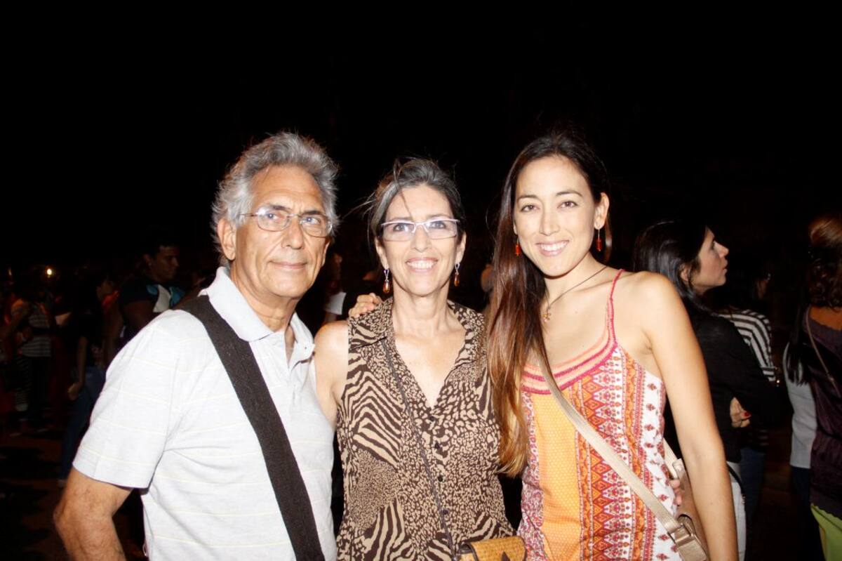 Ignacio Vélez, Iliana Restrepo y Juliana Lobo Restrepo.