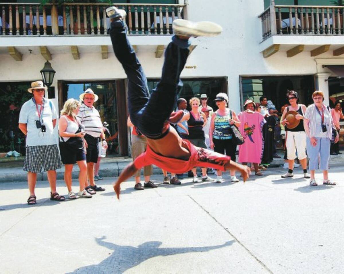 La primera cita con el break dance fue Medellín ayer. La final será este domingo en Bogotá donde quedará completa la nómina de seleccionados que representarán a Colombia en la competencia. CORTESÍA RED BULL