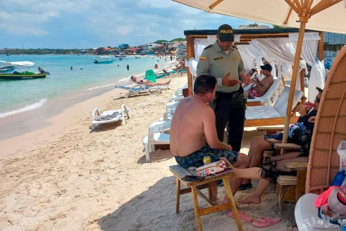 Realizan actividades de prevención contra el hurto en playas de Cartagena