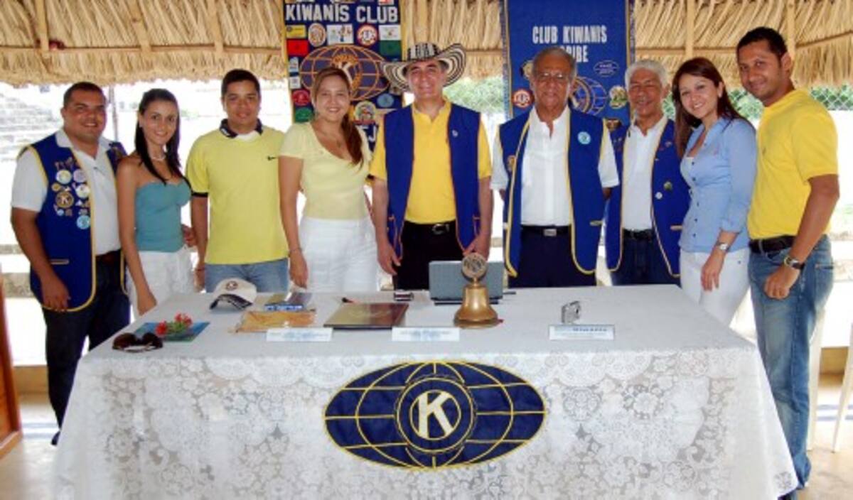 Alvaro del Toro, María Trillos, Alfredo Yemail Barragán, Liceth Villalba, Luís Mario Jiménez, Armando Sotomayor, Alfredo Yemail Julio, Viviana Oviedo y Alvaro Salas.