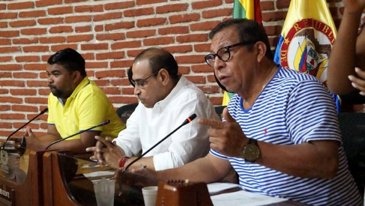 Luis Cassiani; Lewis Montero y César Pión. Archivo