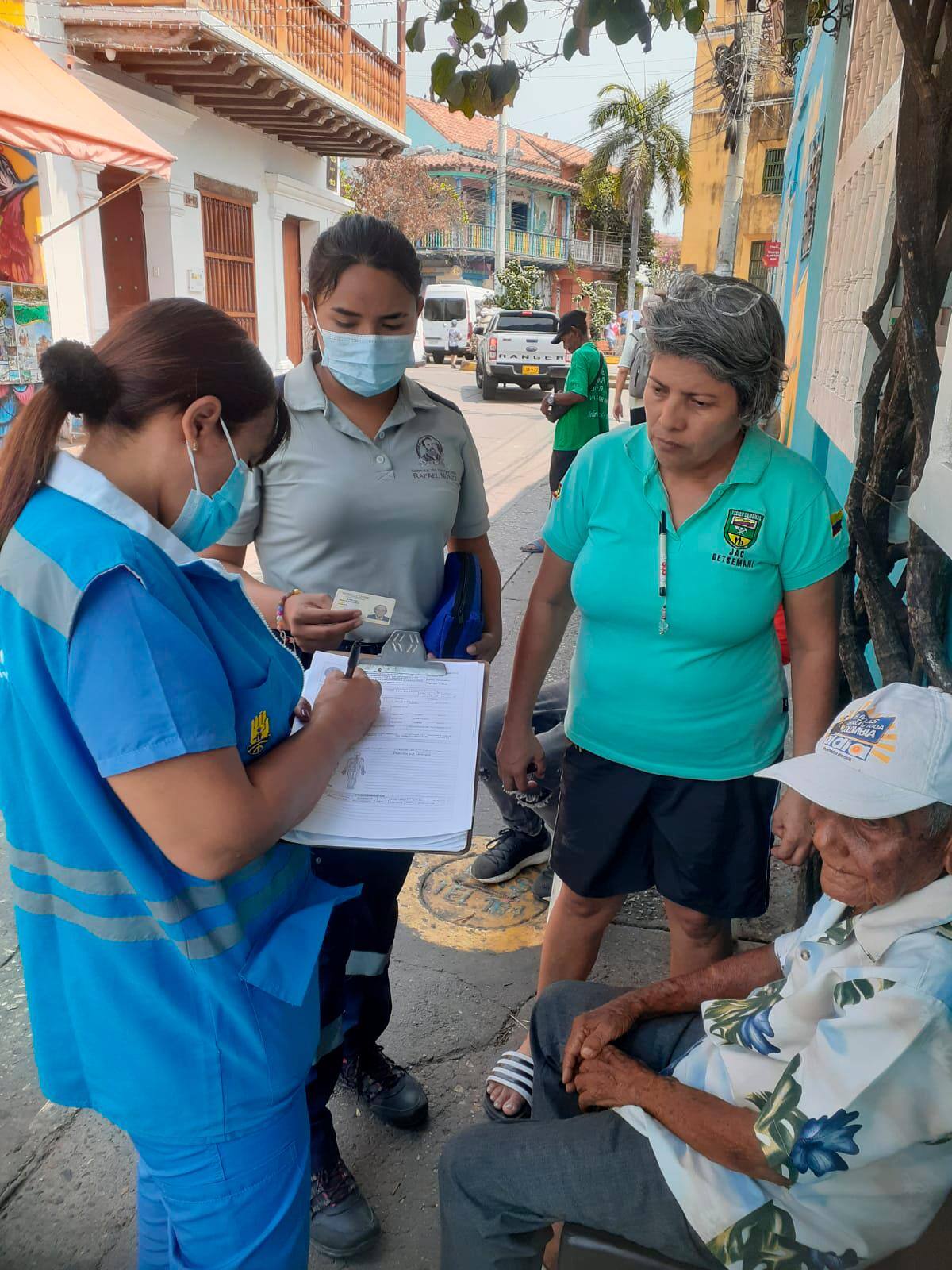 El adulto mayor fue atendido por el CRUE