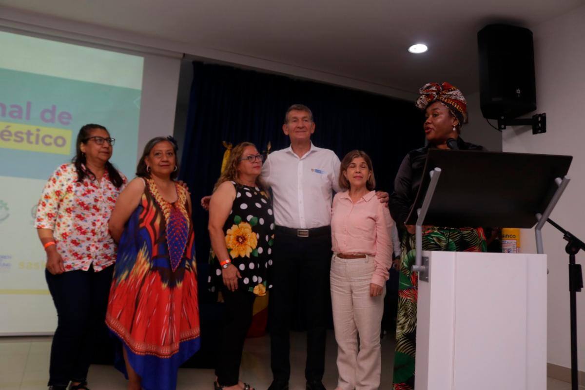Trabajadoras domésticas serán beneficiadas por Mintrabajo y SENA