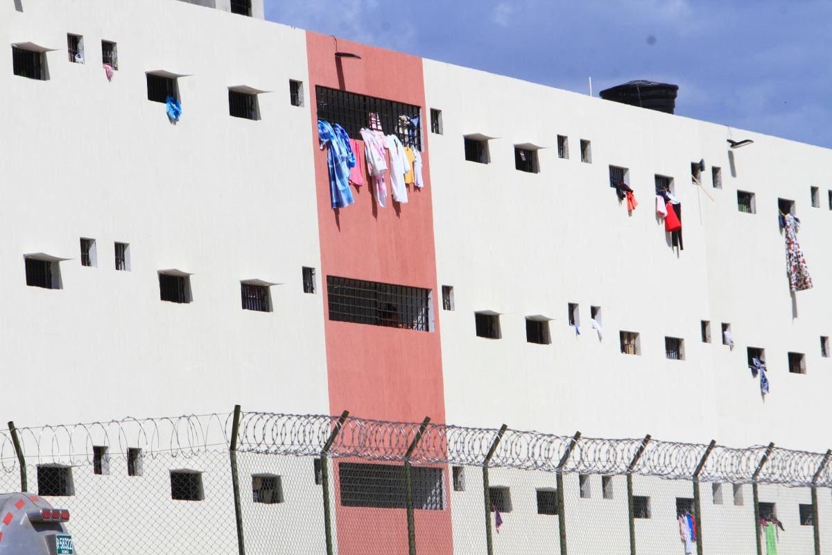 Alcaldía convoca nuevo contrato para alimentación de reclusas