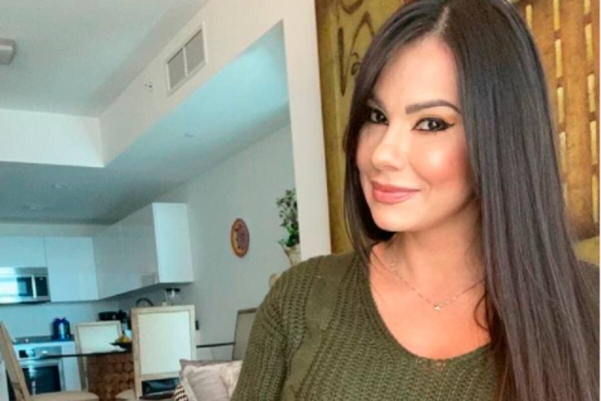 Esperanza Gómez responde a duras críticas por hablar de política