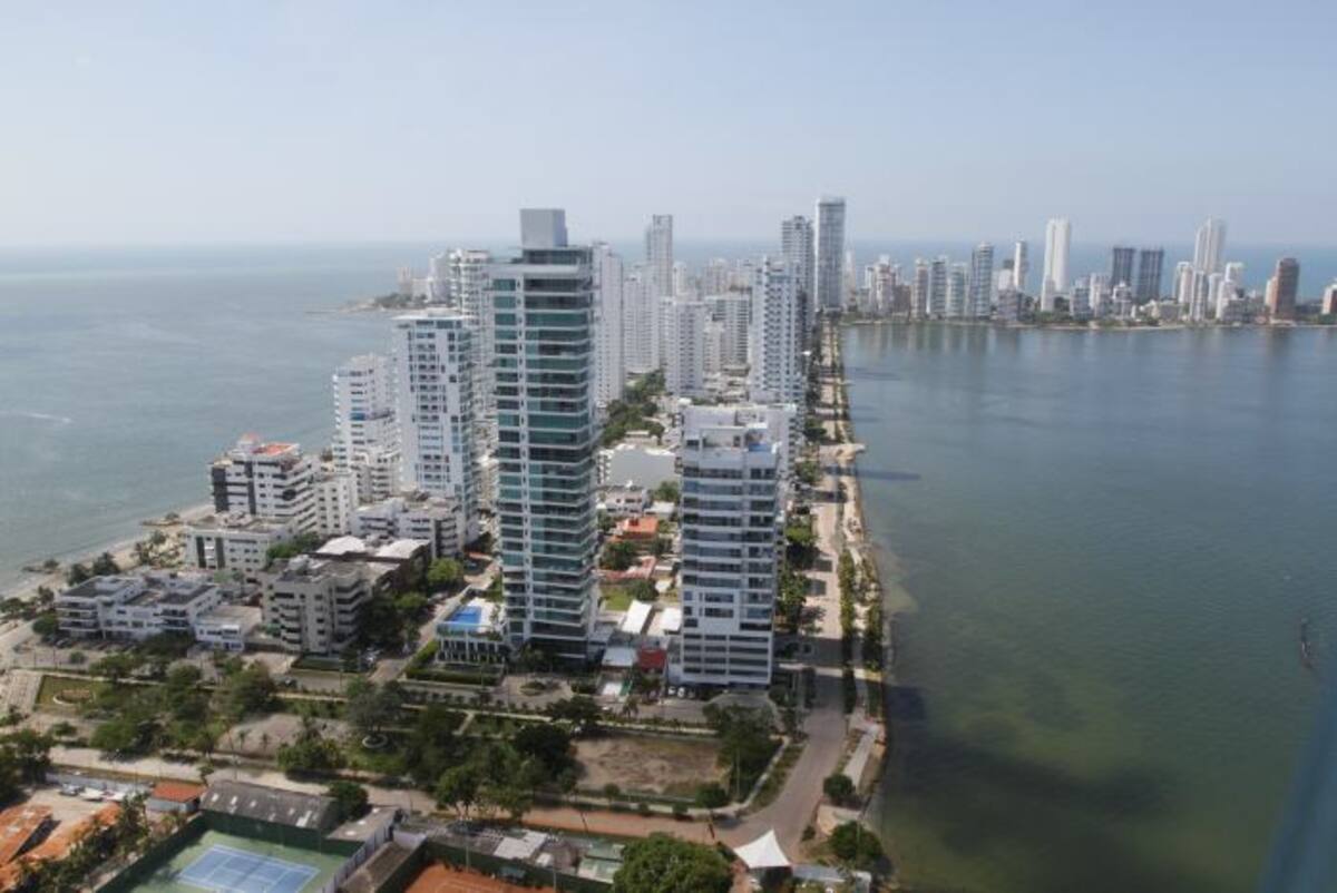 El que Cartagena esté rodeada por todos los costados de agua la hace más vulnerable al cambio climático. Julio Castaño-El Universal