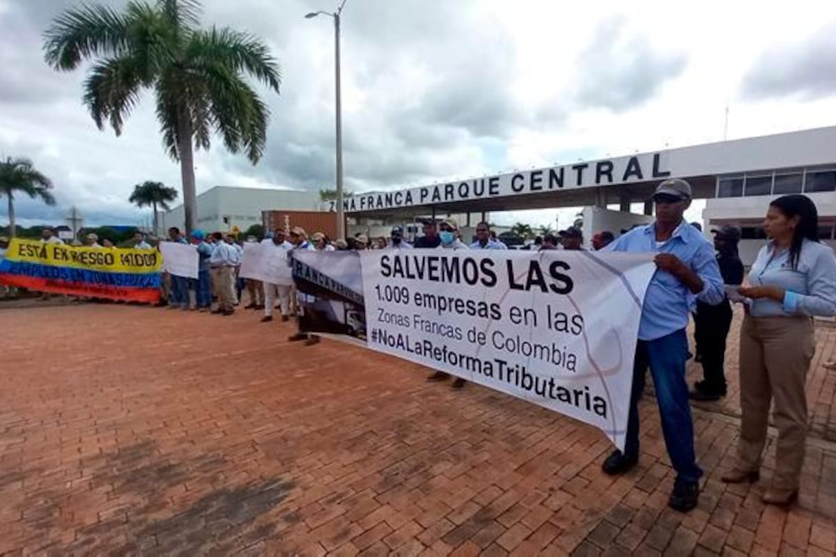 Video: empleados de la zona franca dicen “no” a reforma tributaria