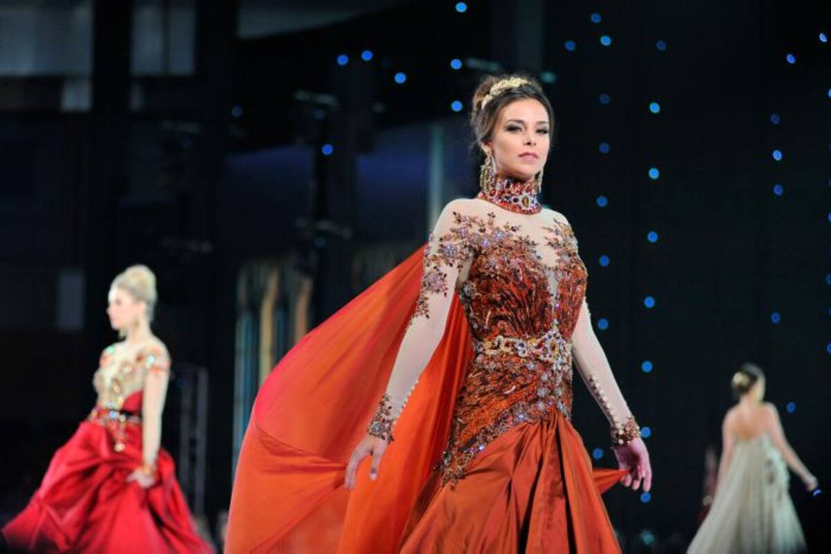 Concursantes en desfile. AFP
