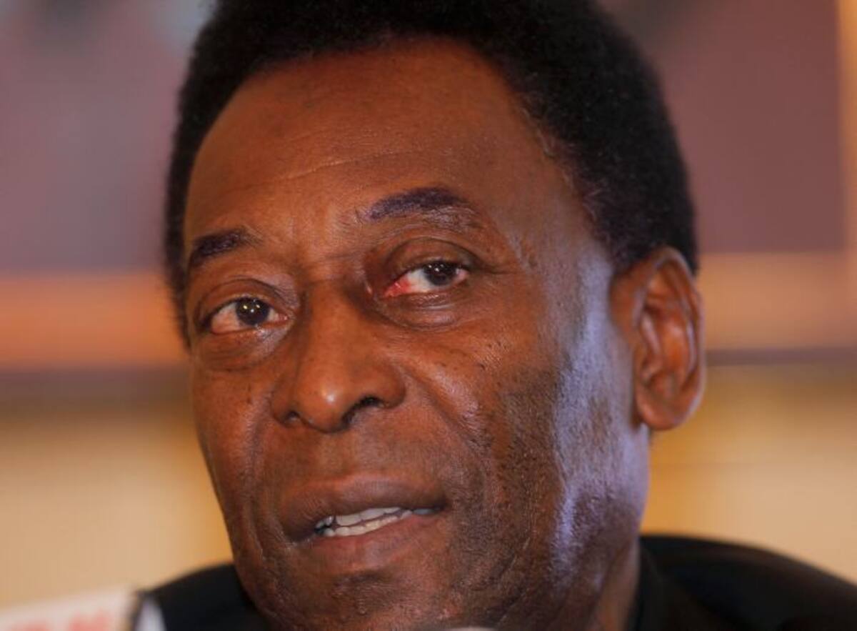 Edson Arantes do Nascimento, 'Pelé', envió su pesar a las familias de las víctimas, en un mensaje divulgado por el portal informativo G1. ARCHIVO