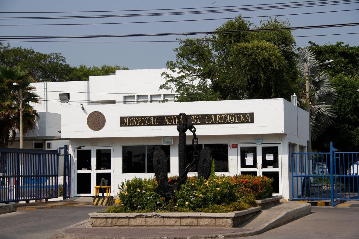 Amplían Hospital Naval para atención de pacientes
