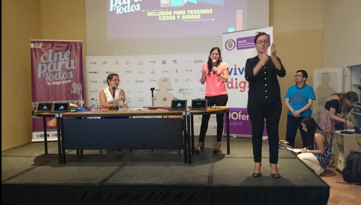 Lanzamiento de la aplicacion Cine Para Todos. Twitter