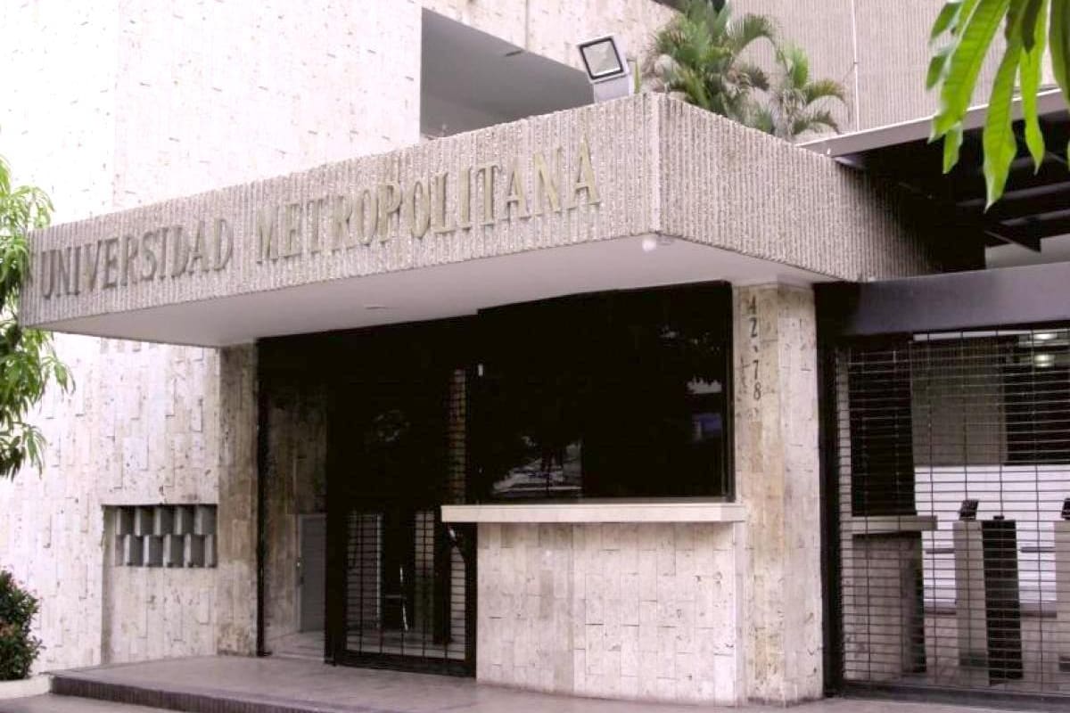 Por caso de Universidad Metropolitana, ordenan captura contra un fiscal