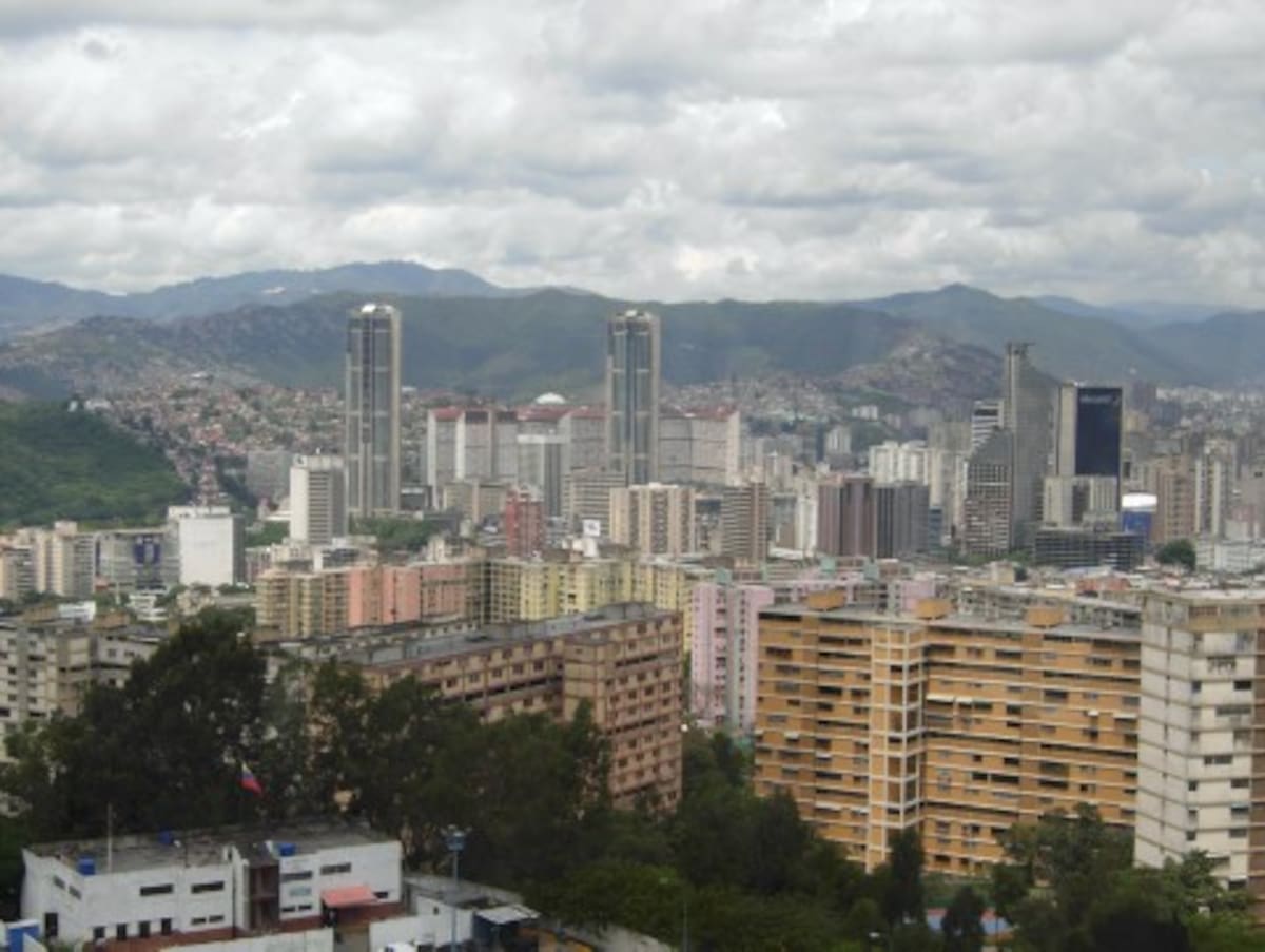 Las emblemáticas Torres Parque Central, las más altas de Suramérica.