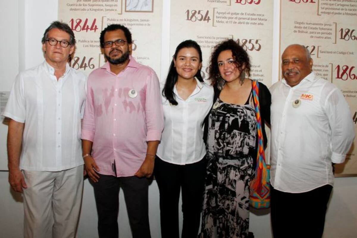 Gustavo Bell, Javier Ortiz, Alicia Ramos, Claudia Ayola y Moisés Álvarez. MARUJA PARRA