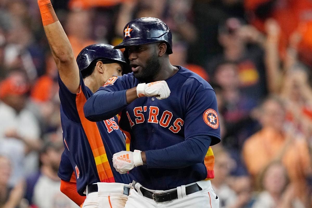 Otro jonrón de Yordan Álvarez amplía ventaja de Astros ante Seattle