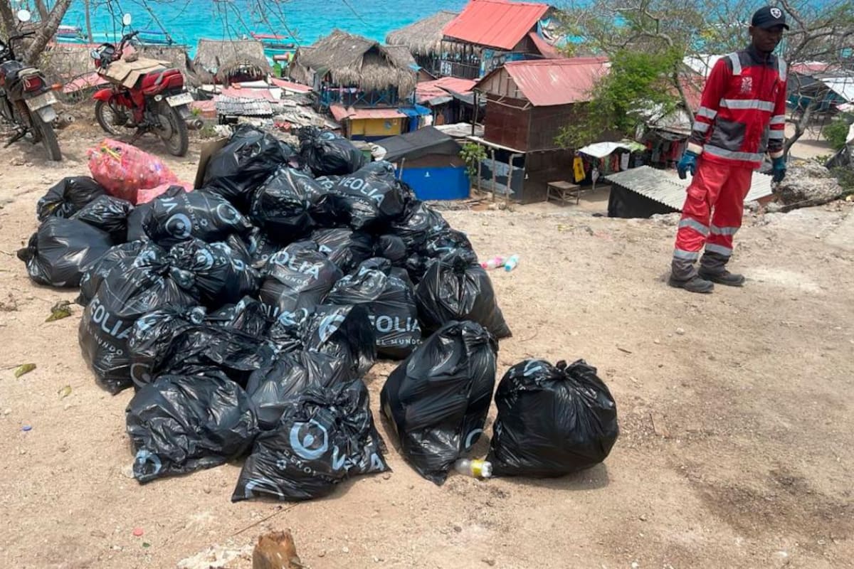 16 toneladas de residuos sacaron de Playa Blanca, de cara a la Semana Santa
