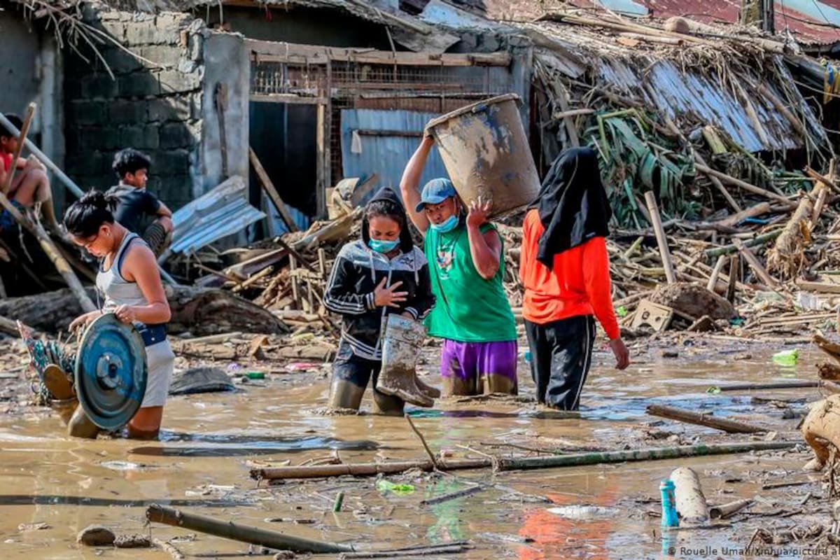 Tifón Vamco deja más de 50 muertos en Filipinas