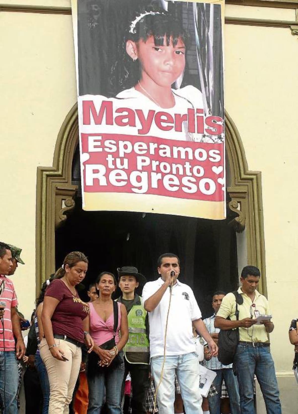 Delcy Español, madre de la niña desaparecida pidió por su pronto regreso. FOTOS: MANUEL SANTIAGO PÉREZ/EL UNIVERSAL/