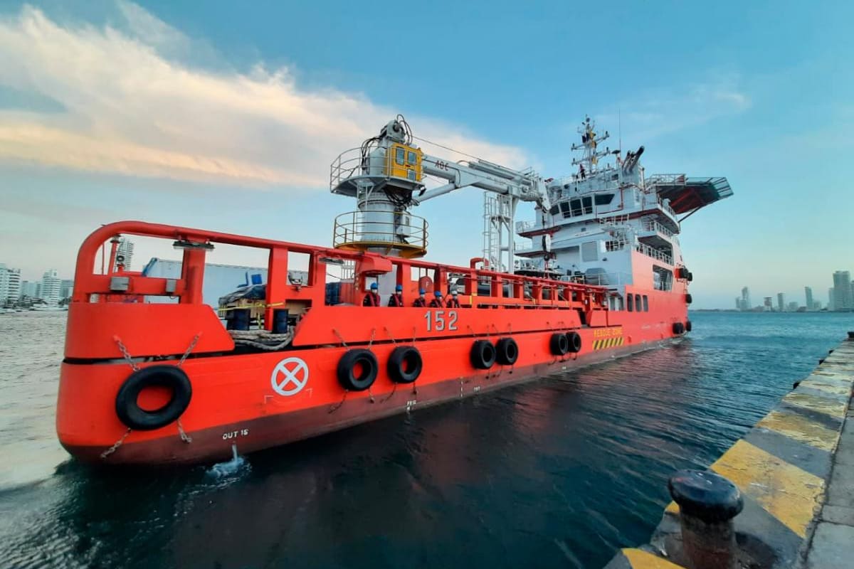 Zarpó desde Cartagena buque ARC “Caribe” con ayudas para San Andrés y Providencia