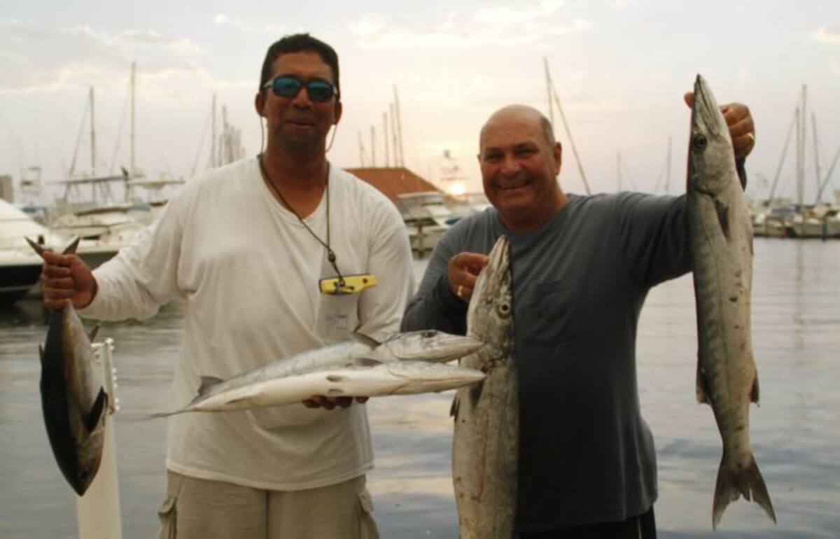 Victor González y Ricardo Hayder, pescadores de Cartagena. Óscar Díaz Acosta-El Universal