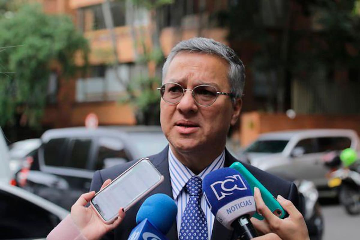 Expediente de fiscal ad hoc sobre Néstor Humberto Martínez no prosperó