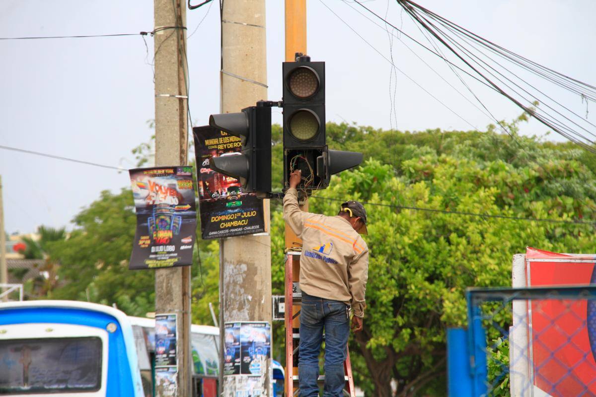 Findeter realizará estudio al sistema de alumbrado público de Cartagena