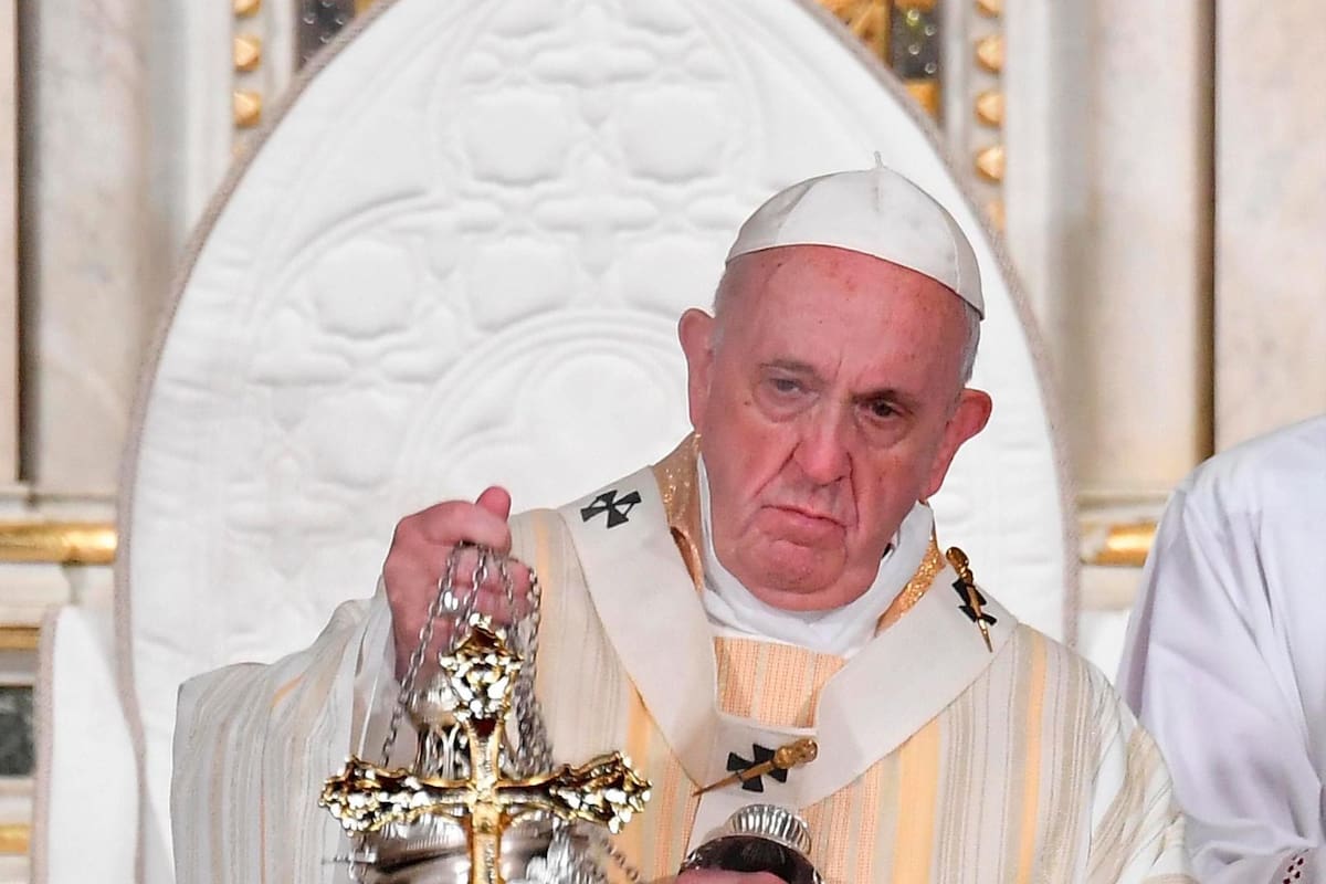 Papa muestra “vergüenza” por escala de los abusos en Francia