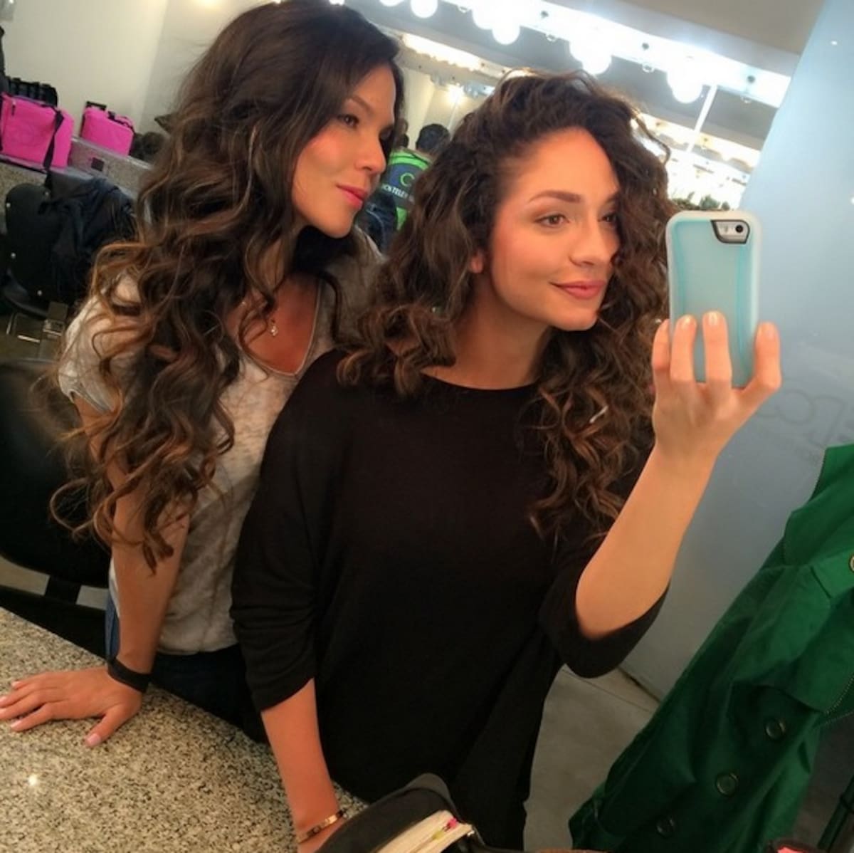 Shirly Gómez y Kimberly Reyes. INSTAGRAM