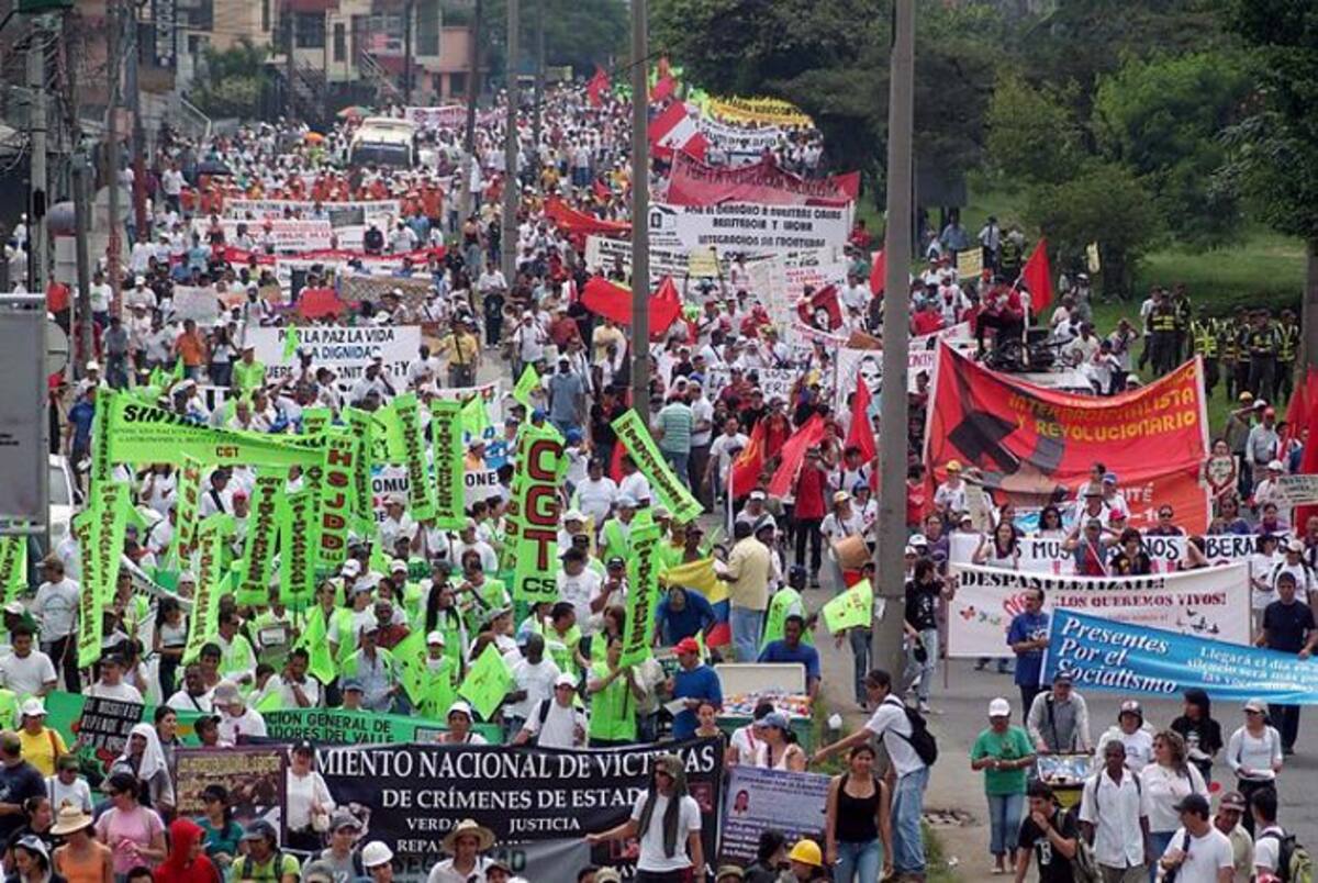 "El 30% de los trabajadores de Colombia tiene un contrato de trabajo y el restante 70% no tiene garantías mínimas de sus derechos laborales”: fiscal de la CUT. COLPRENSA