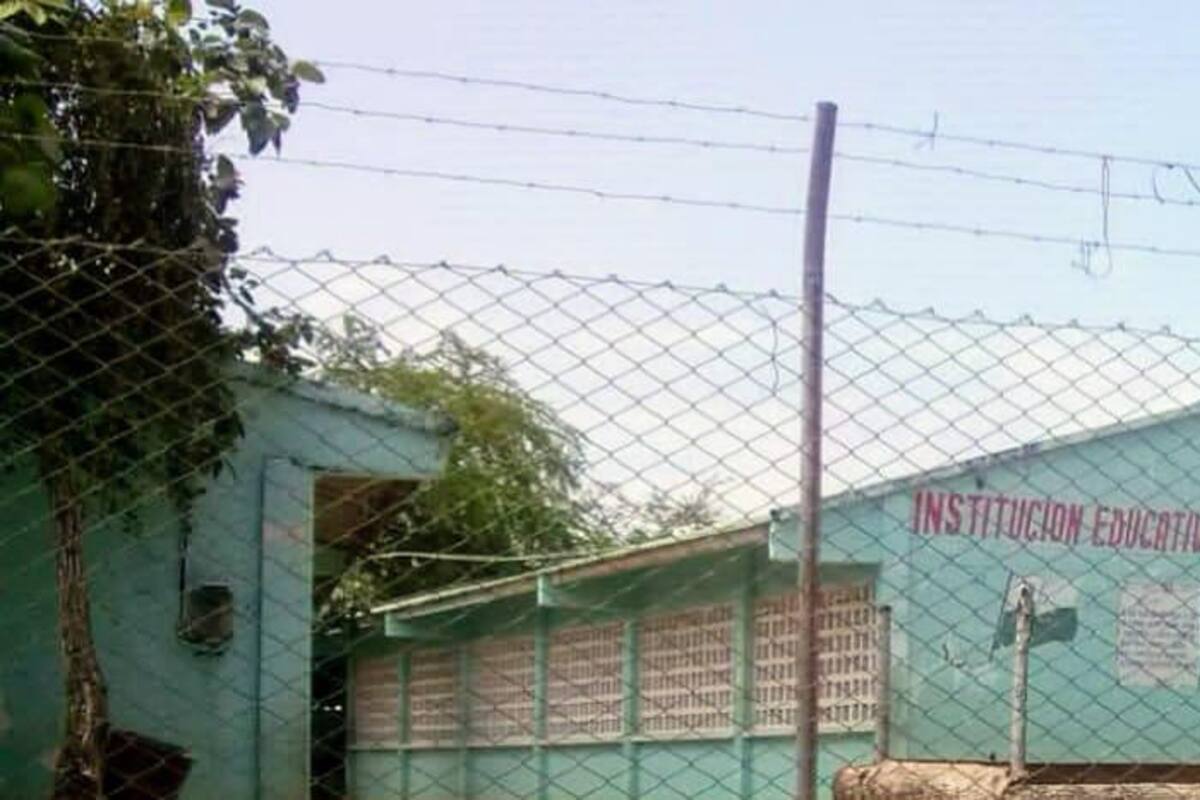 Suspenden clases en varios colegios de Córdoba por contagios de COVID-19