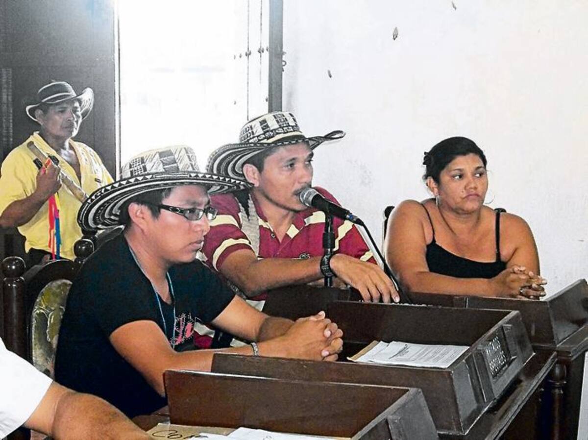 Líderes del cabildo Zenú, en Turbaco, fueron invitados a una sesión en el concejo de este municipio, para darles su reconocimiento como comunidad indígena. Ellos agradecieron a la Administración municipal por este hecho trascendental para ellos. CORTESÍA