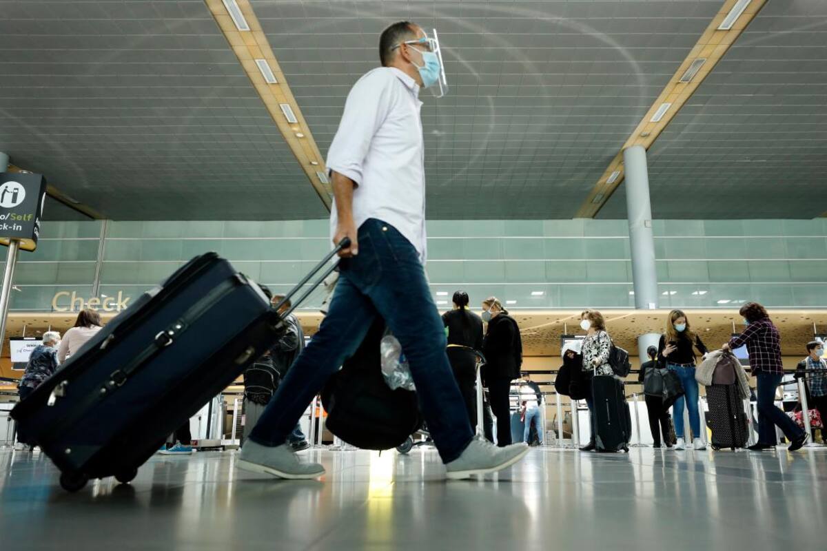 Colombia recupera el 60 % de frecuencias aéreas que tenía antes de la COVID