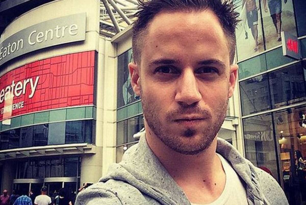 Julien Blanc.