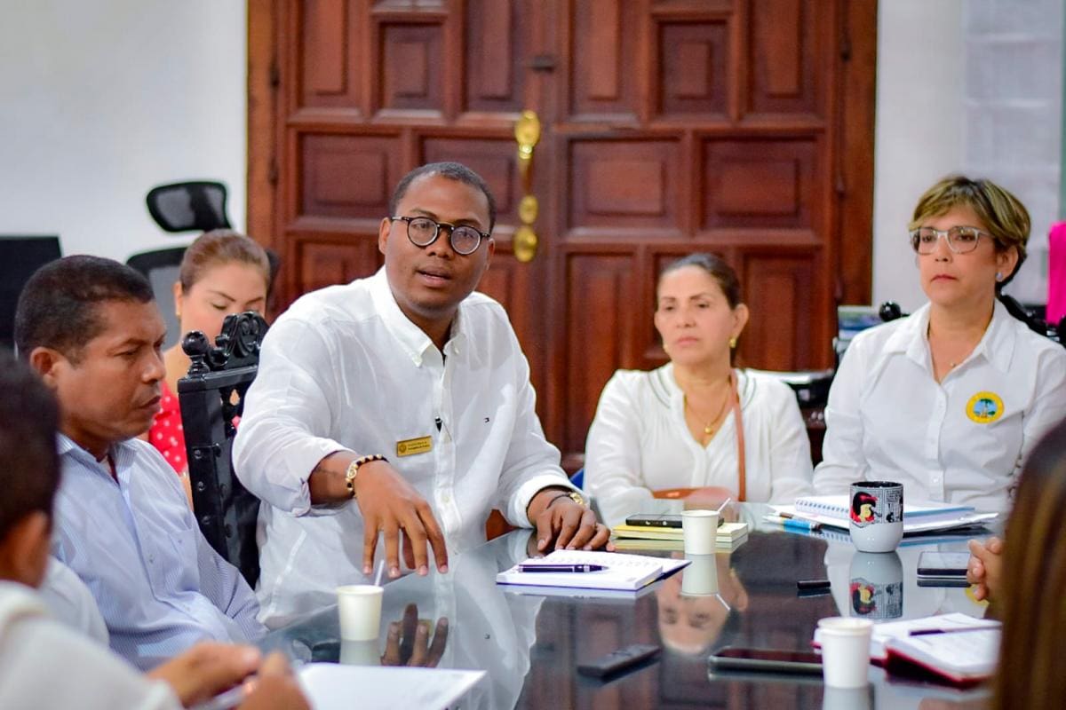 Compradores de Aquarela se reúnen con el Distrito: primer encuentro en siete años