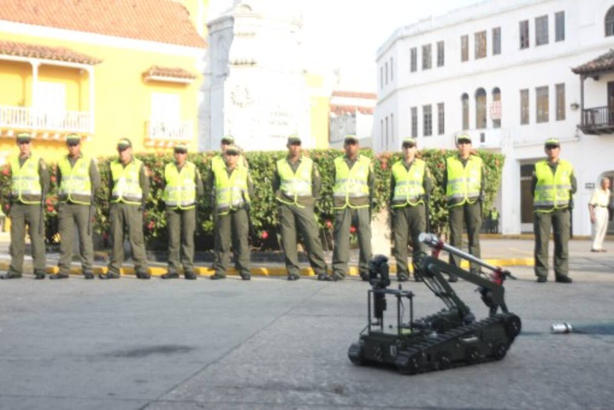 Expertos antiexplosivos y antisecuestro de la Policía prestarán servicios en las ocho ciudades sedes del Mundial de Fútbol Sub-20. Su labor será apoyada por robots y equipos de la mejor tecnología. AROLDO MESTRE - EL UNIVERSAL