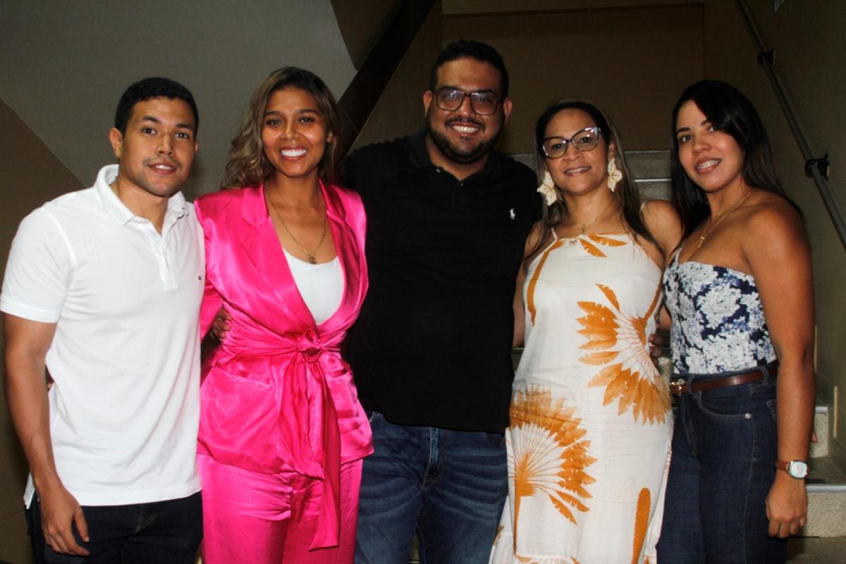 Juan Camilo Meza, Diana Carolina Mestra, Sergio Galofre, Mirtha Hoyos y Paula Tovar.