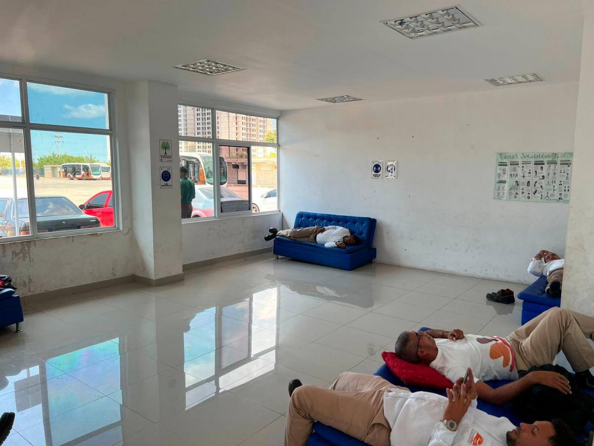 Zona de descanso. // Transcaribe