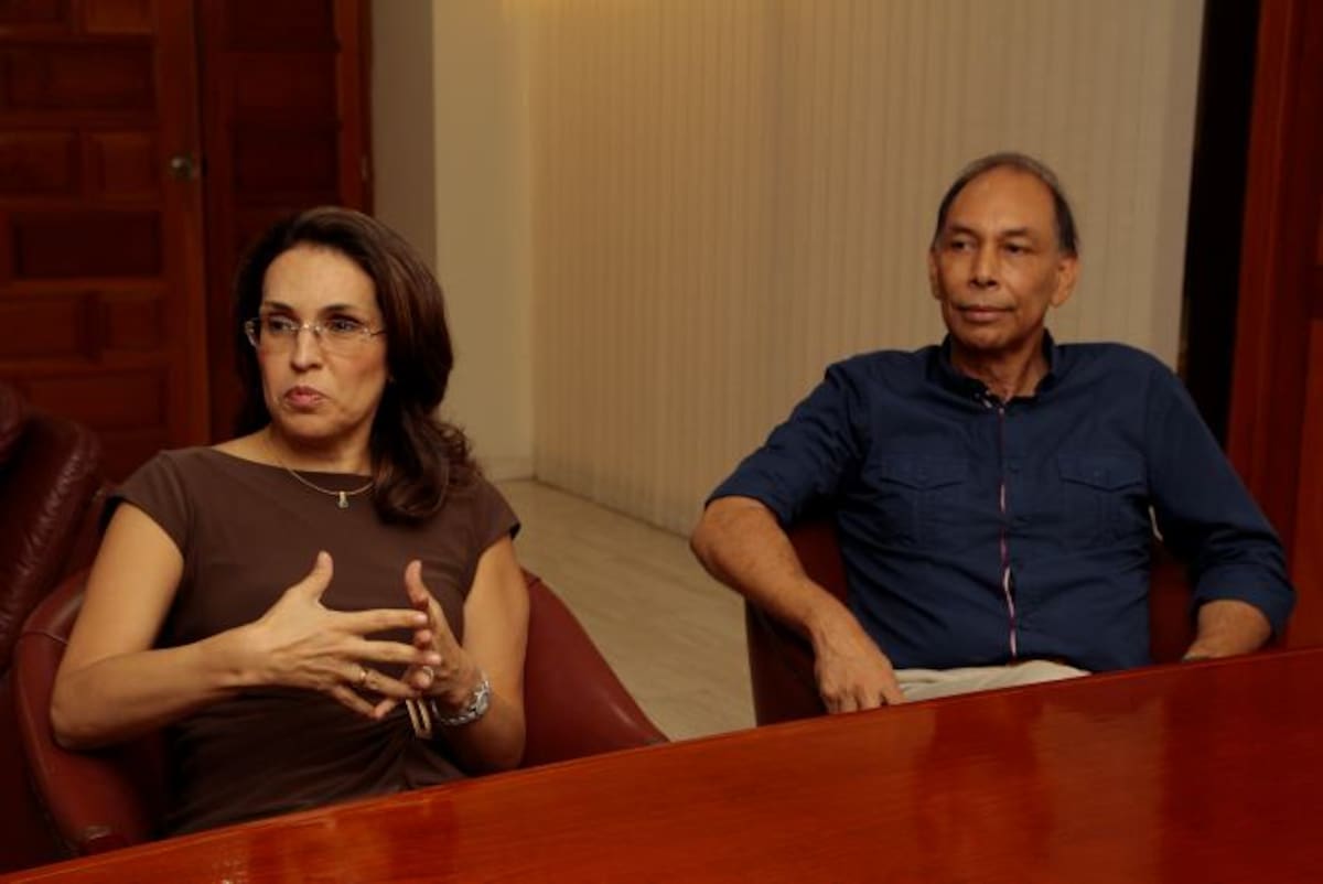 Viviane Morales, candidata presidencial por el Partido Somos, y el aspirante a la Alcaldía de Cartagena, Javier Bustillo. Luis Herrán.