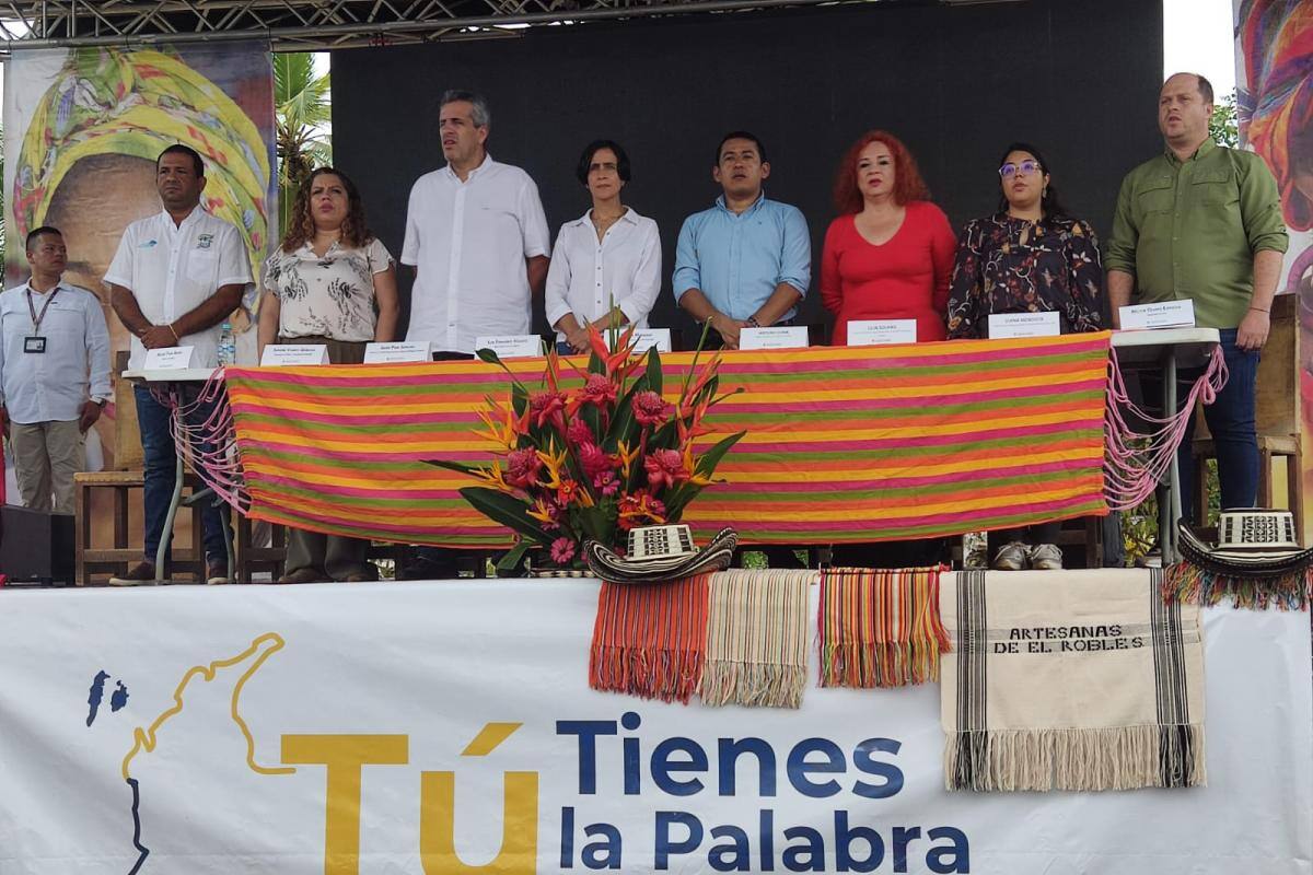 “Hay crisis dura en La Mojana y el diálogo es el primer paso”: minambiente