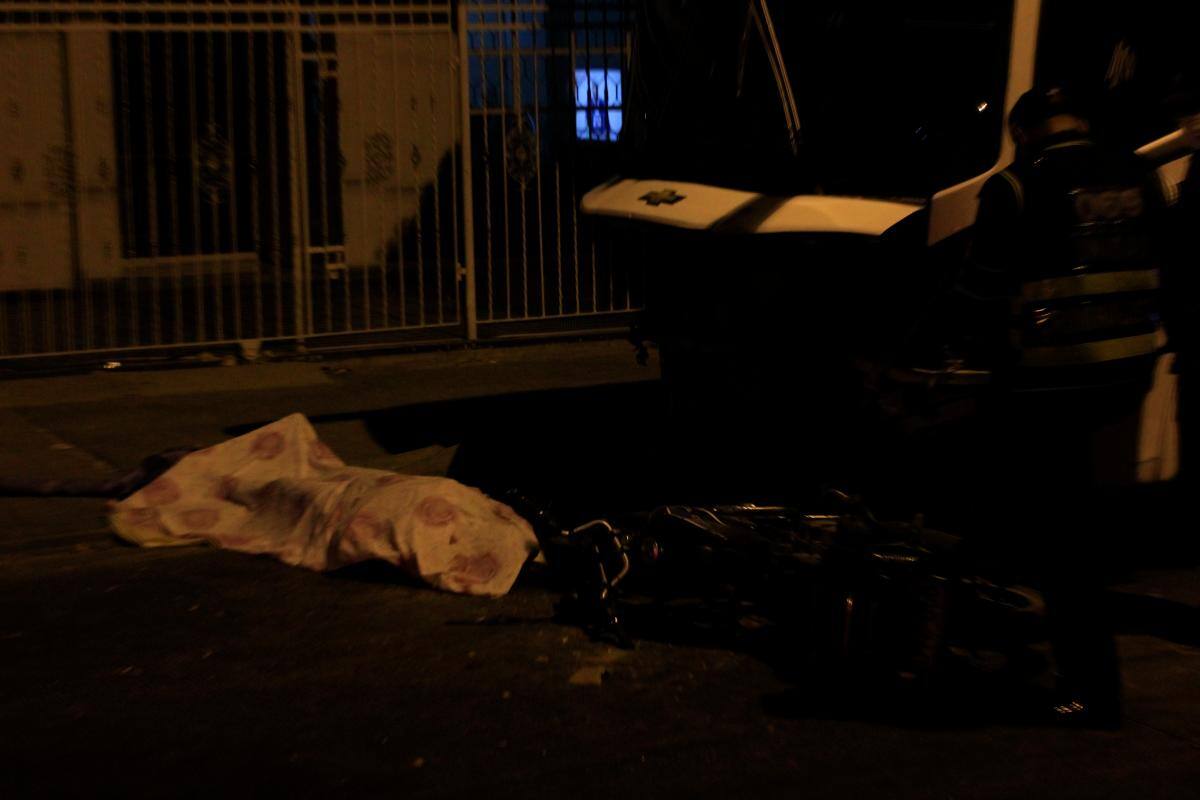 La tragedia de ‘la Negrita’ por choque de moto y bus en el Camino del Medio