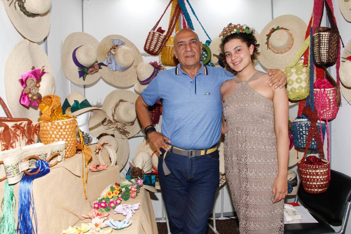 El contador que creó una marca de artesanías con sentido social