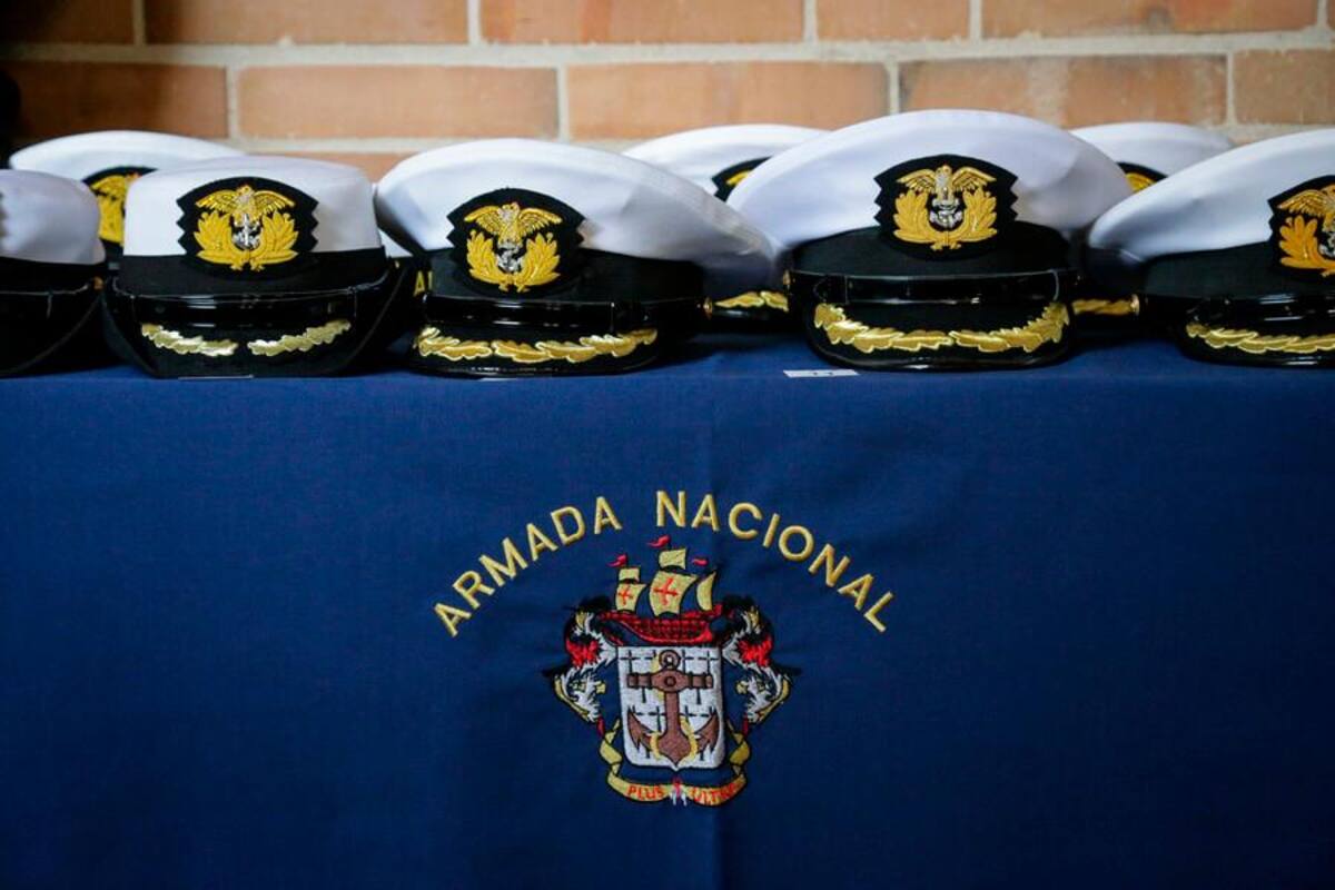 Condenan a suboficial de la Armada por robar dinero