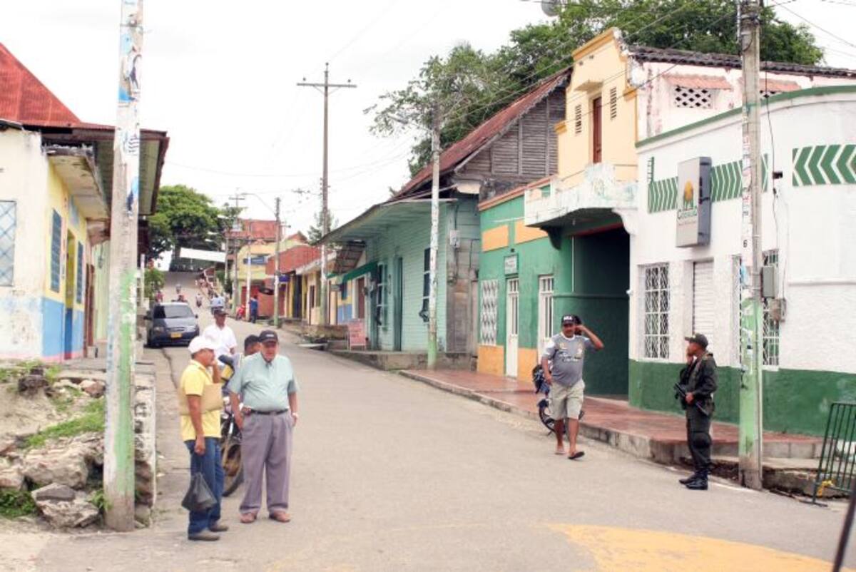 El municipio de Ovejas recibe acompañamiento de la Gobernación de Sucre en diferentes procesos. Cortesía.