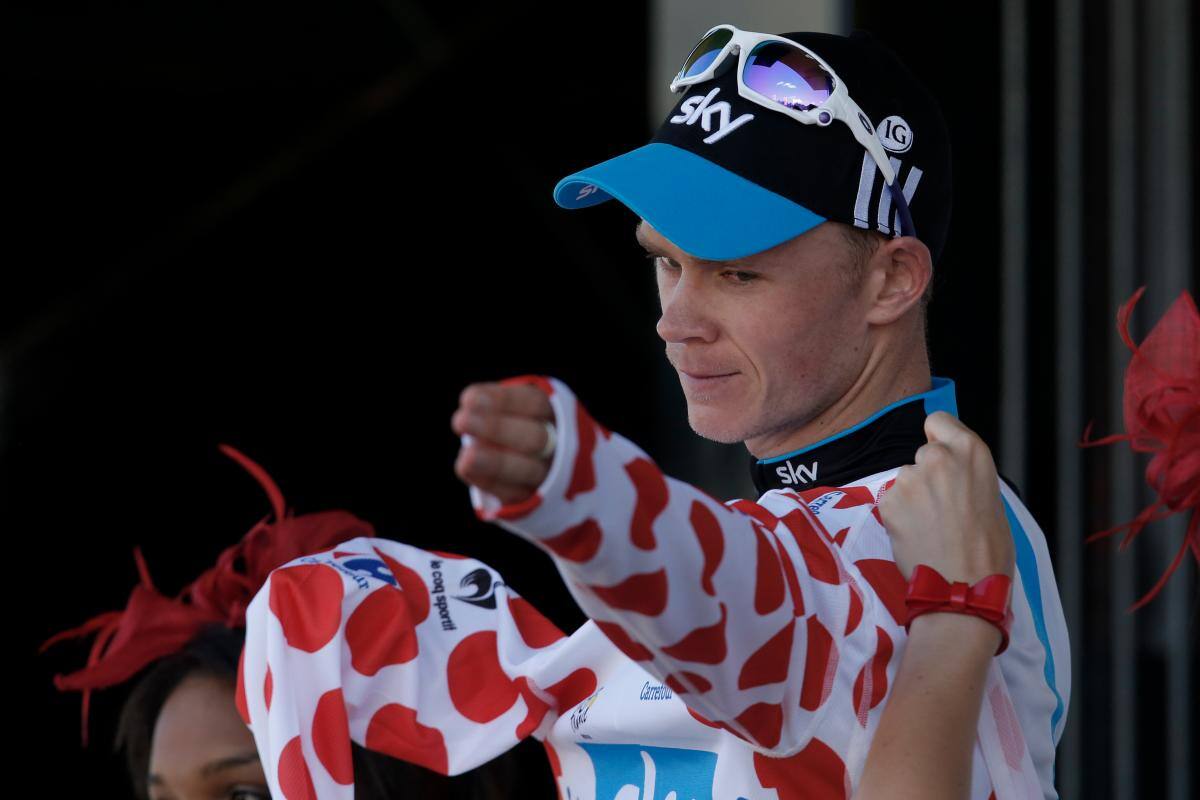 Froome deberá mejorar su forma para volver al Tour, según exige su equipo