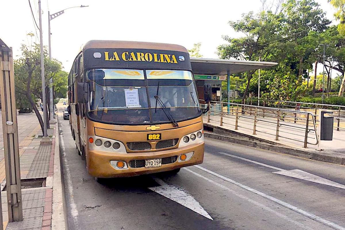 Barranquilleros se encuentran afectados por la falta de buses para movilizarse