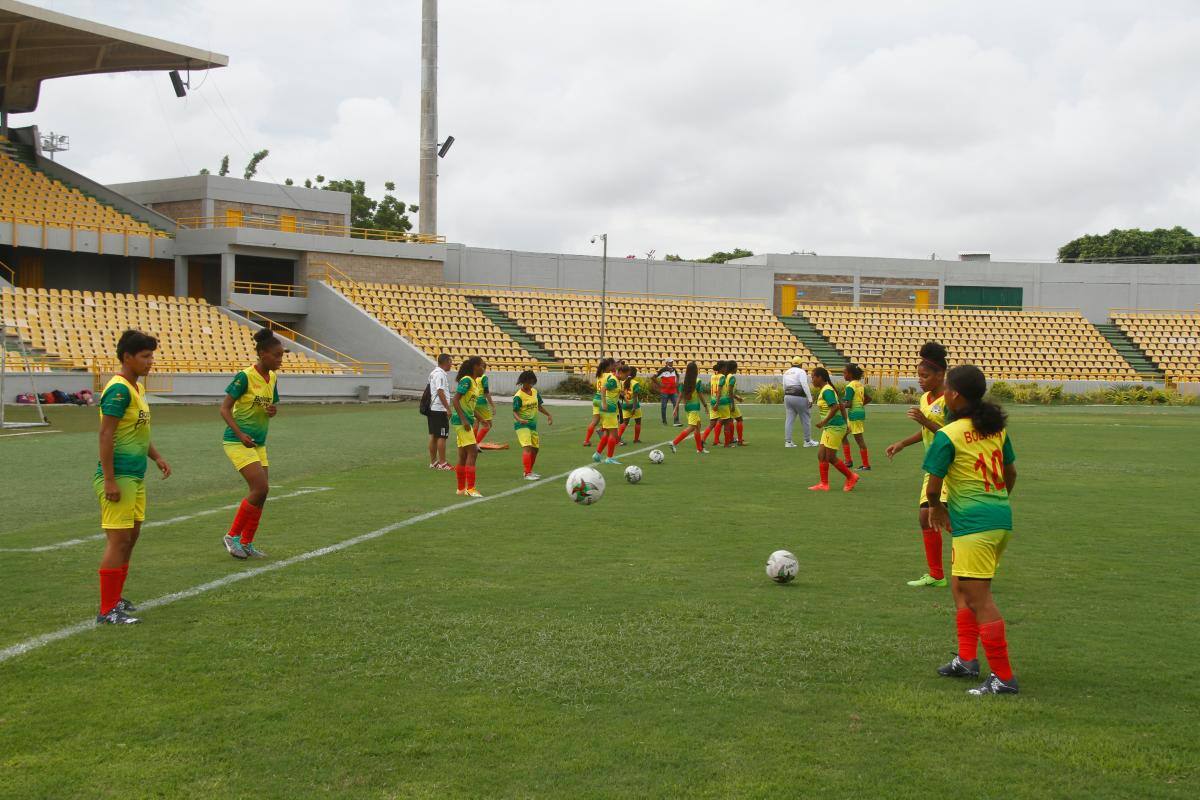 Selección Bolívar de Fútbol Femenino, lista para darlo todo en Bogotá